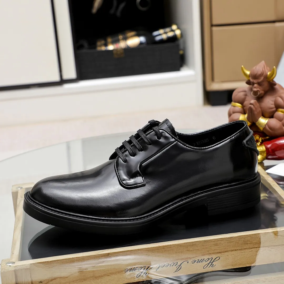 Men's shoes 💰620 💰💰🎩🎩【Prada】Counter 1:1⬆️original reproduction, absolute quality🆗original outsole, high-quality imported rubber, wear-resistant and non-slip, never degummed, upper material: imported first-layer cowhide➕anti-slip foam outsole, official website material, inner material: water-dyed leather lining, 3 colors available! Code number 38-44 (45. Can be customized)